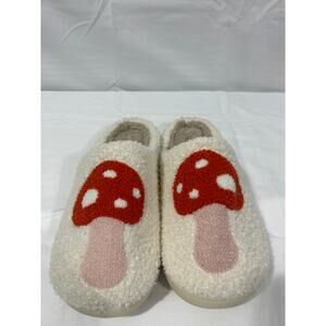Cozy Embroidered Mushroom Women's Slippers